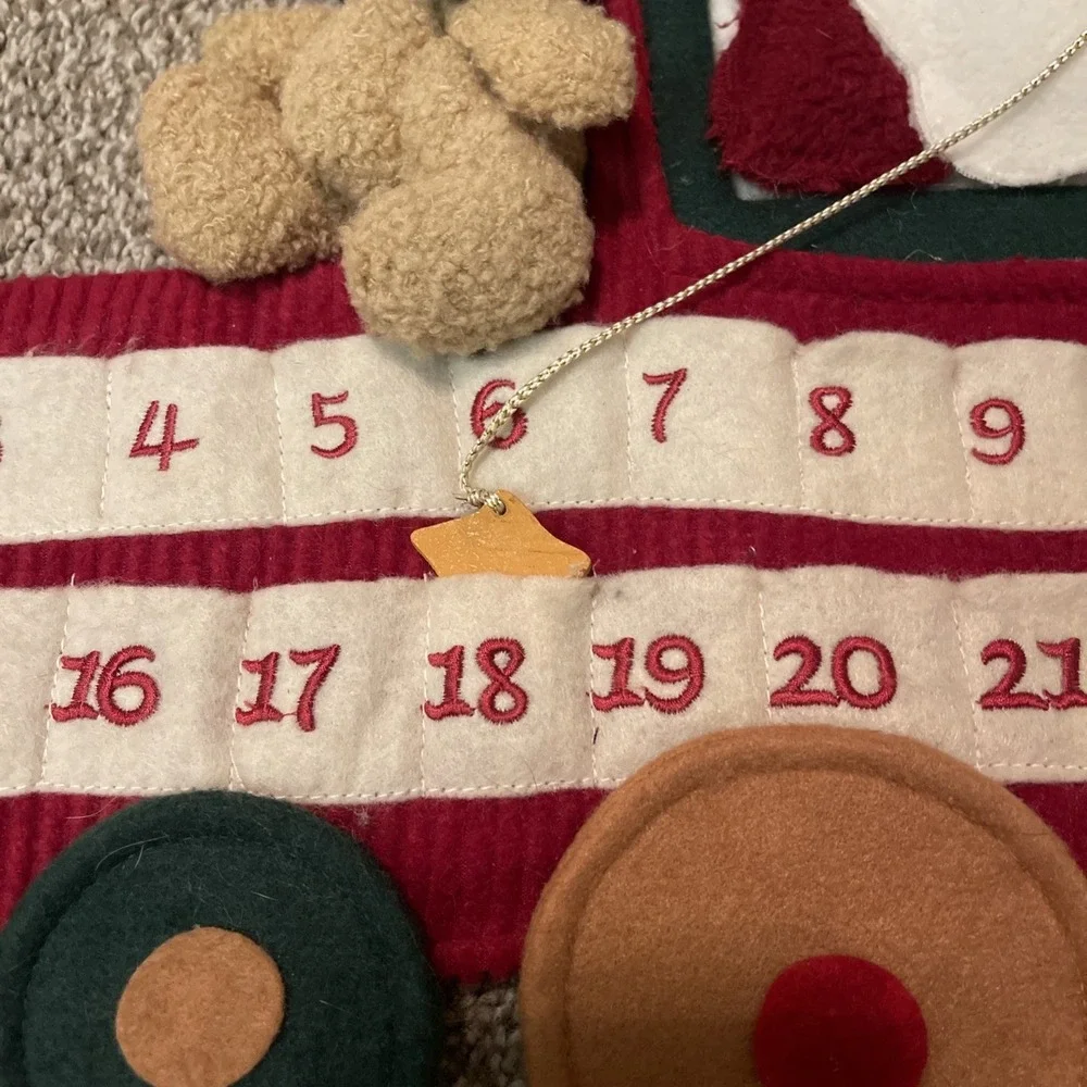 Vtg Christmas Advent Calendar Count Down Rustic Classic‎ Train Snowman Bear Felt